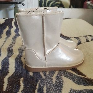 Women's brand new boots